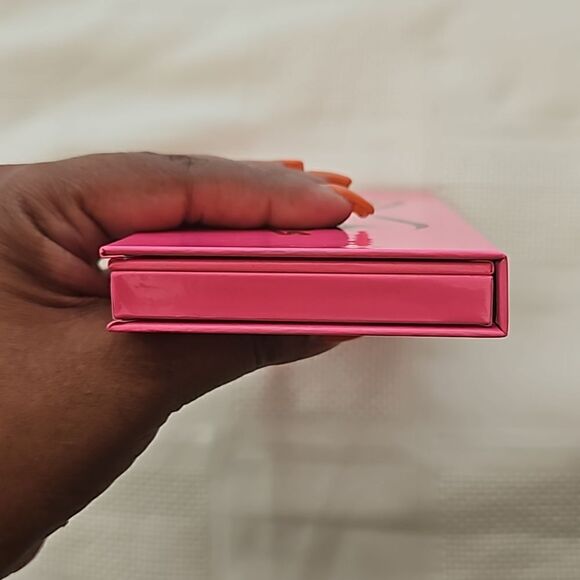 HP Alyssa Edwards Anastasia Beverly Hills 14 Shades Eyeshadow Palette Purple - Picture 6 of 16